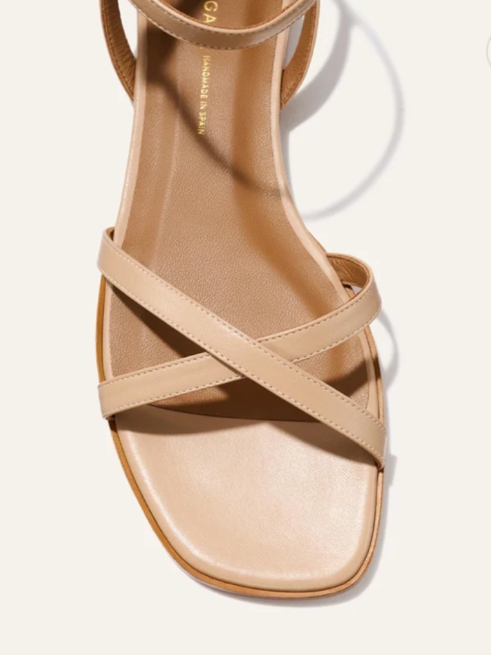 Margaux  The Flat Sandal - Picture 4 of 7